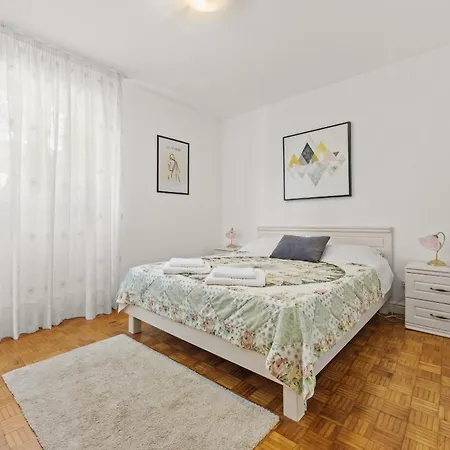 Ines Apartamento